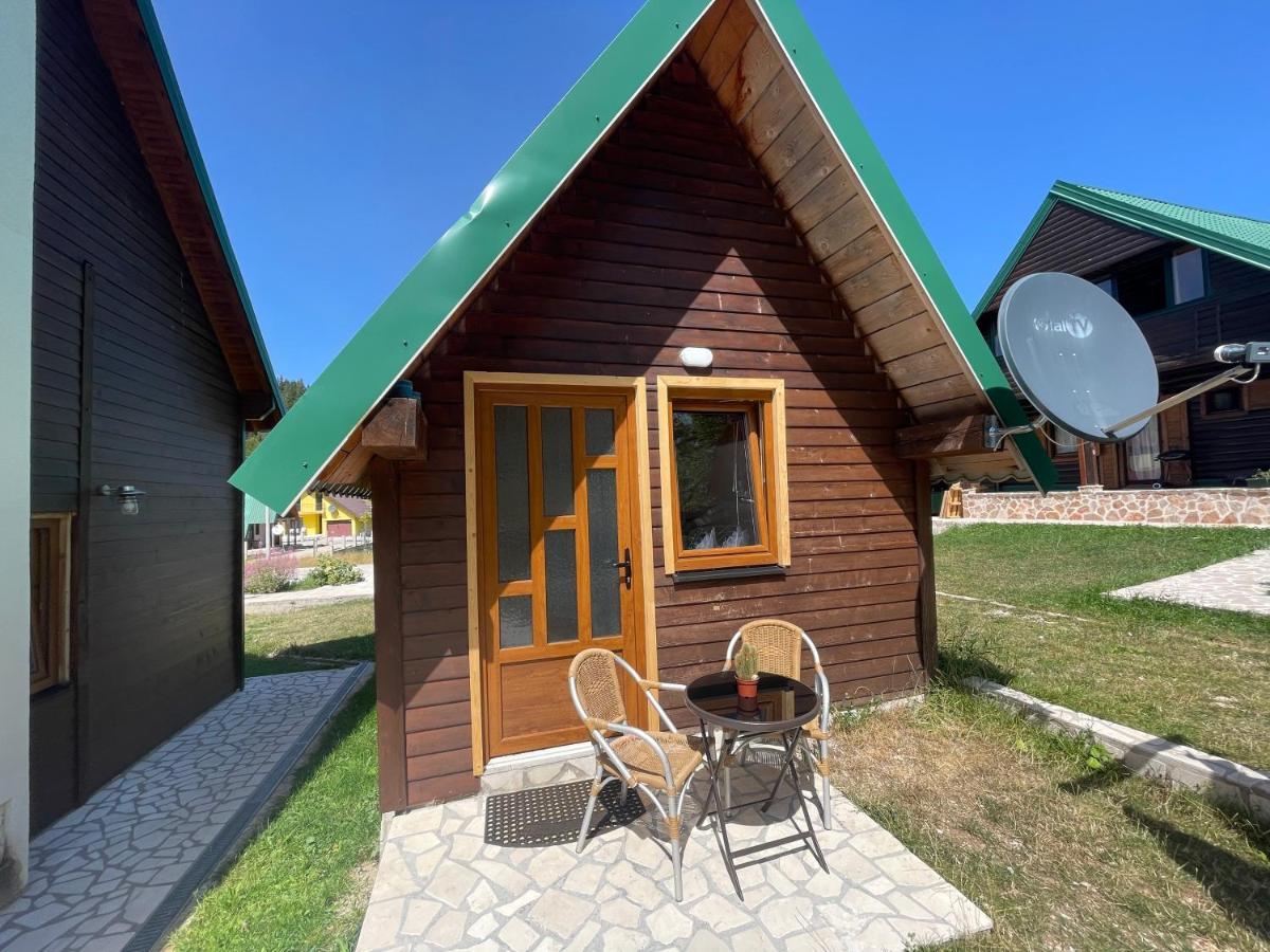 Small House Floki Zabljak  Luaran gambar