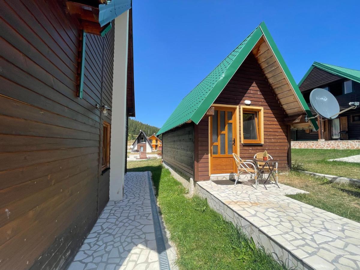 Small House Floki Zabljak  Luaran gambar
